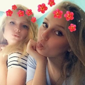 Meet your Posher, Lily